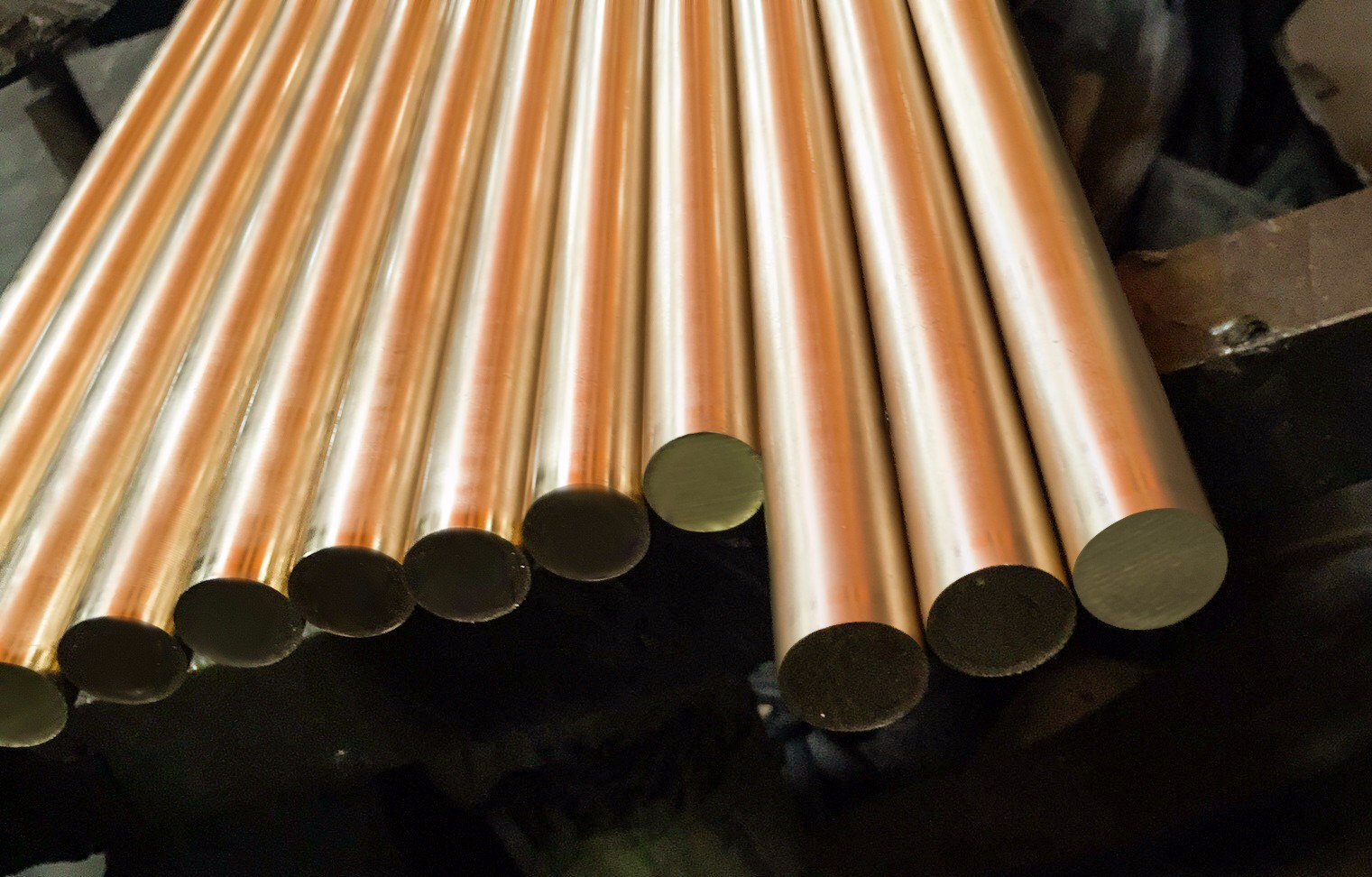 Alloy brass bar
